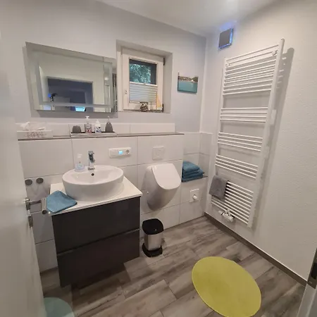 شقة Gaestehaus Treder *